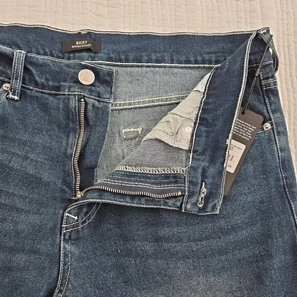 True Religion Ricky Jeans Men's 36x34 Med Wash Relaxed Straight Leg NEW NWT